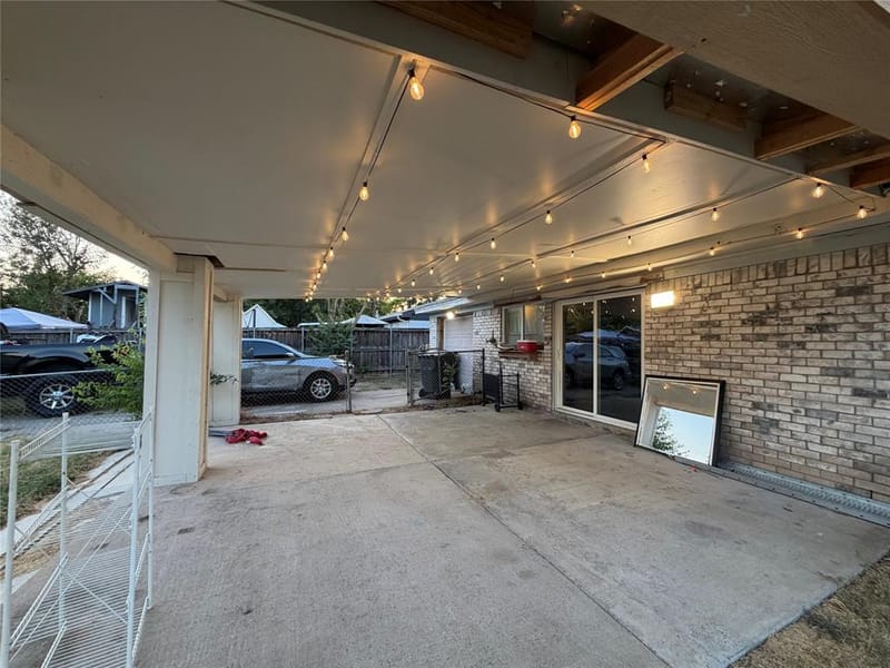 902 Milky Way, Garland TX 75040 - Photo 18