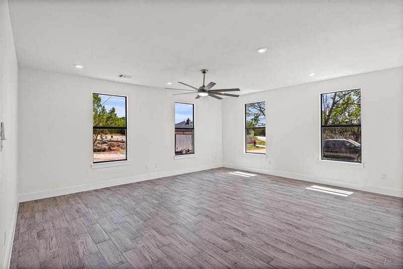 2628 White Rock Drive, Granbury TX 76048 - Photo 14