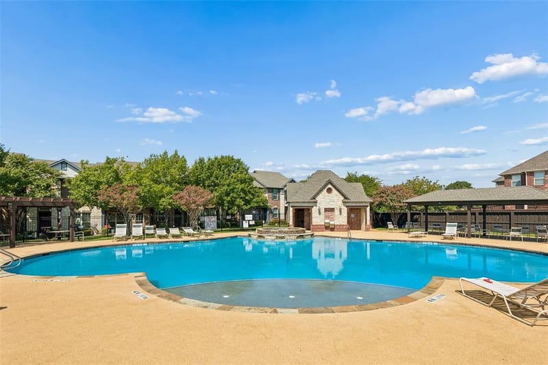 4313 Kestrel Way, Carrollton TX 75010 - Photo 32