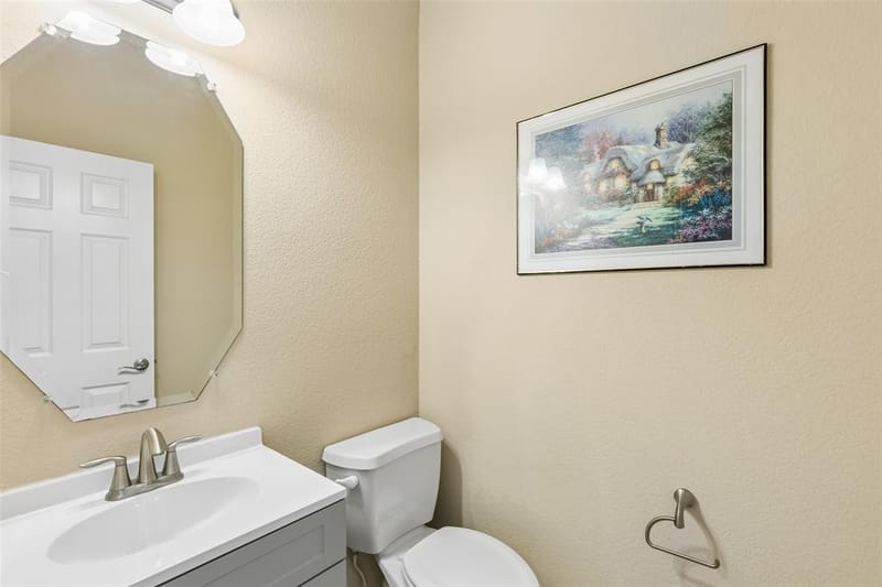 4313 Kestrel Way, Carrollton TX 75010 - Photo 15