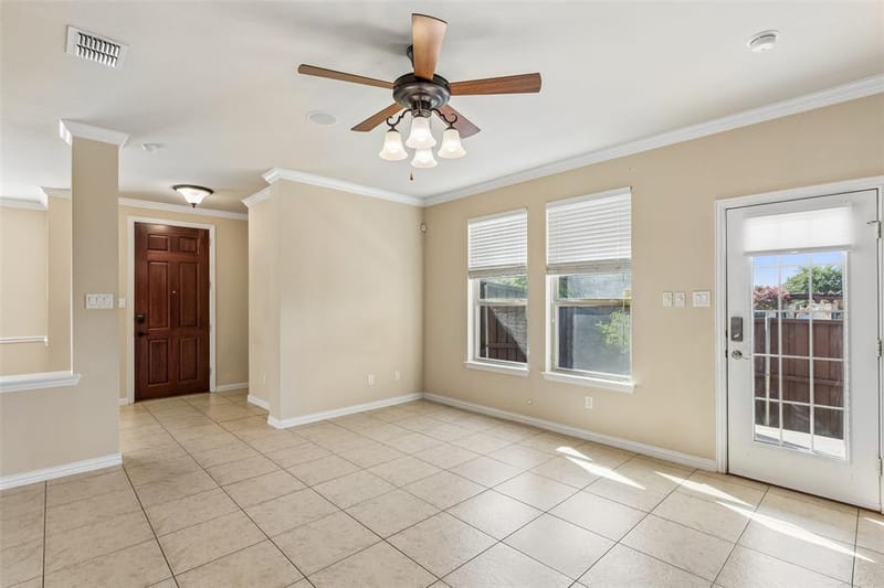 4313 Kestrel Way, Carrollton TX 75010 - Photo 11
