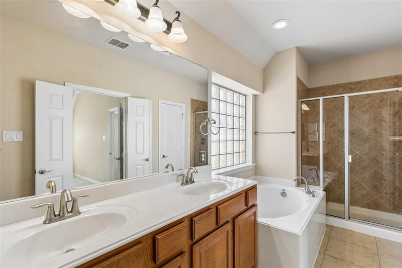 4313 Kestrel Way, Carrollton TX 75010 - Photo 19