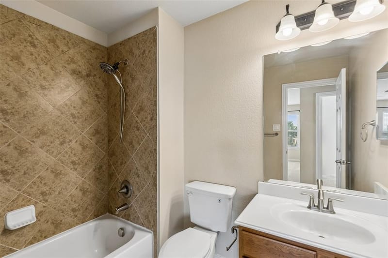 4313 Kestrel Way, Carrollton TX 75010 - Photo 25