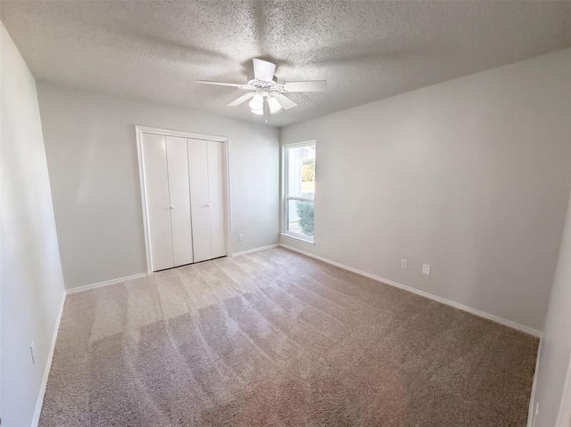 1208 Hillcrest Drive, Euless TX 76039 - Photo 15