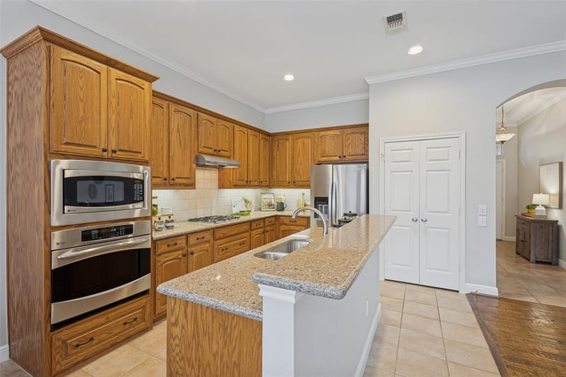 7320 Chadwick Drive, McKinney TX 75072 - Photo 10