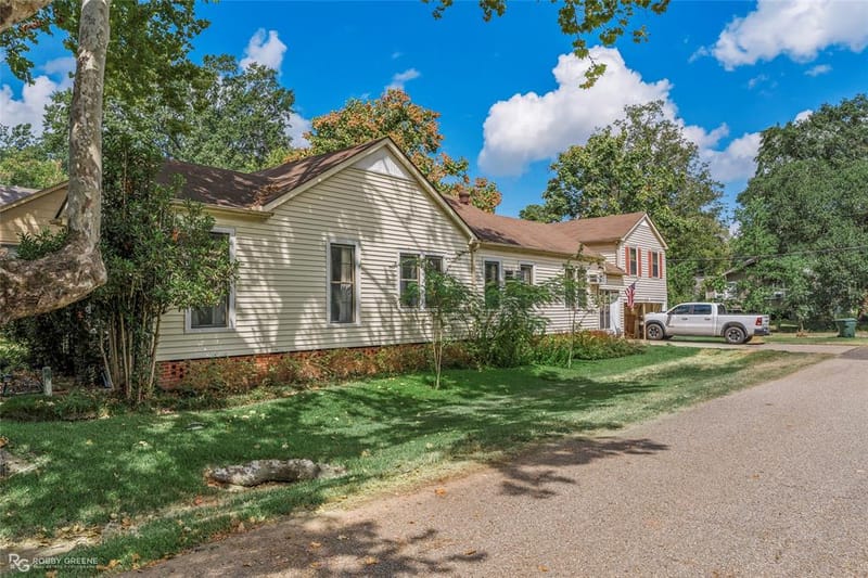 704 College, Shreveport LA 71104 - Photo 3