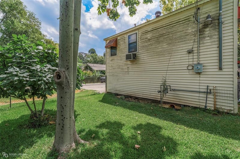 704 College, Shreveport LA 71104 - Photo 8