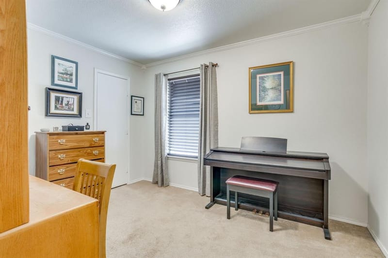 161 Adams Drive, Crowley TX 76036 - Photo 27