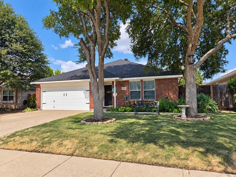 161 Adams Drive, Crowley TX 76036 - Photo 2
