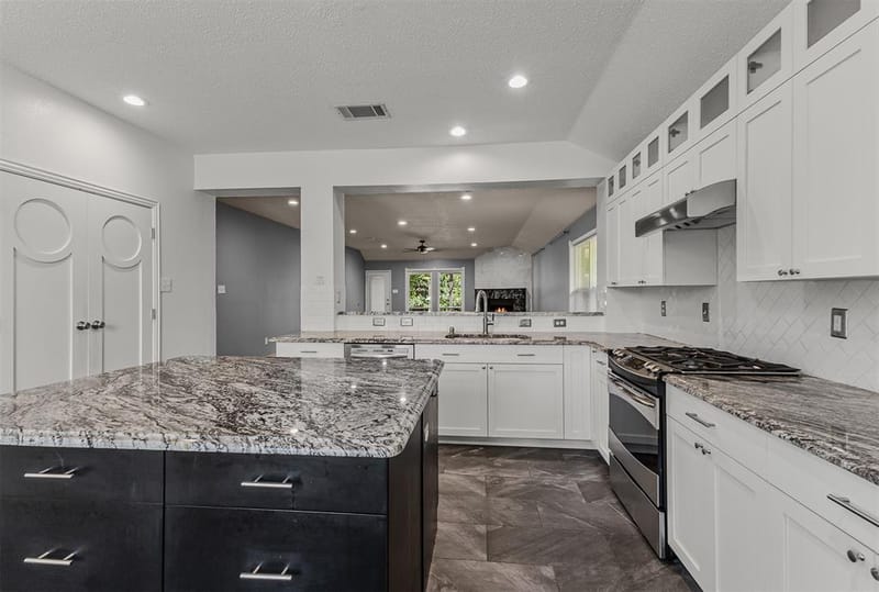 838 Oak Hollow Lane, Rockwall TX 75087 - Photo 11