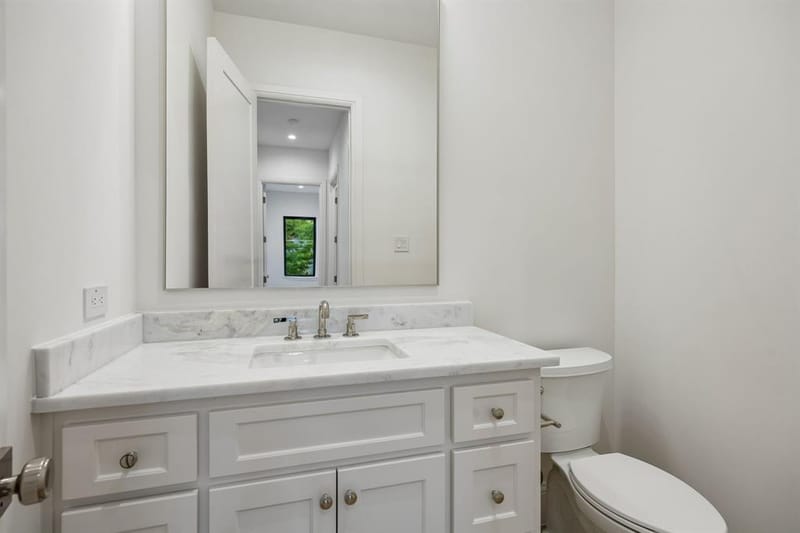 10128 Coppedge Lane, Dallas TX 75229 - Photo 30