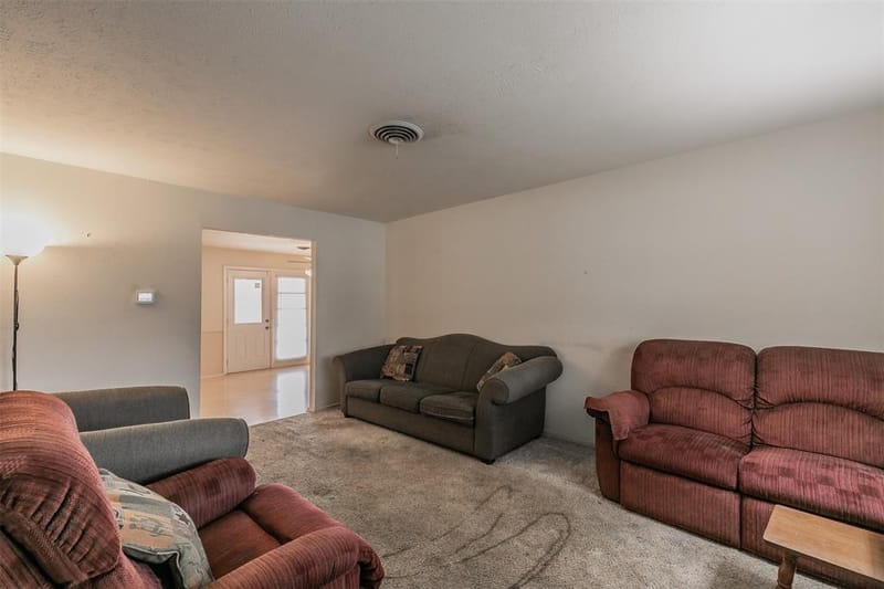 7412 Meadowcrest Drive, Fort Worth TX 76112 - Photo 12