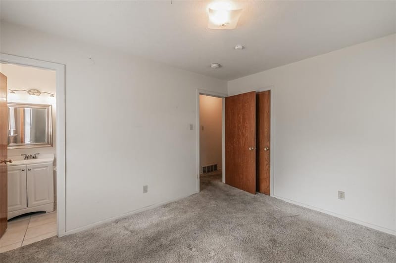 7412 Meadowcrest Drive, Fort Worth TX 76112 - Photo 20