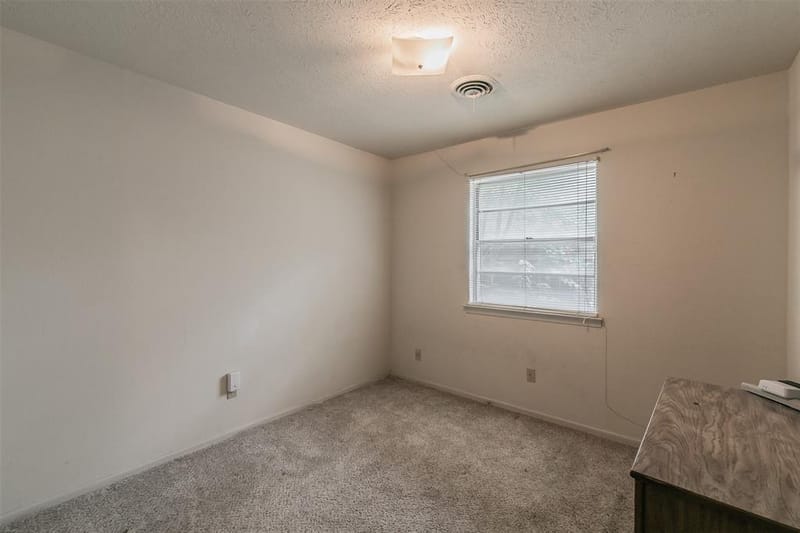 7412 Meadowcrest Drive, Fort Worth TX 76112 - Photo 30