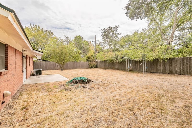 7412 Meadowcrest Drive, Fort Worth TX 76112 - Photo 33