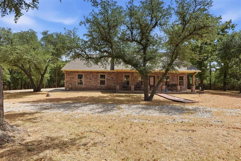 415 Adell Road, Weatherford TX 76088