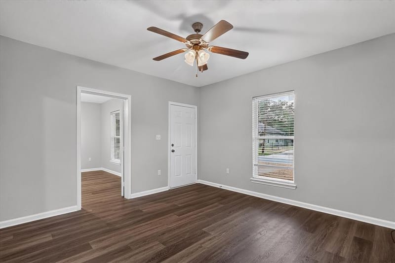 906 N Catherine Street, Terrell TX 75160 - Photo 6