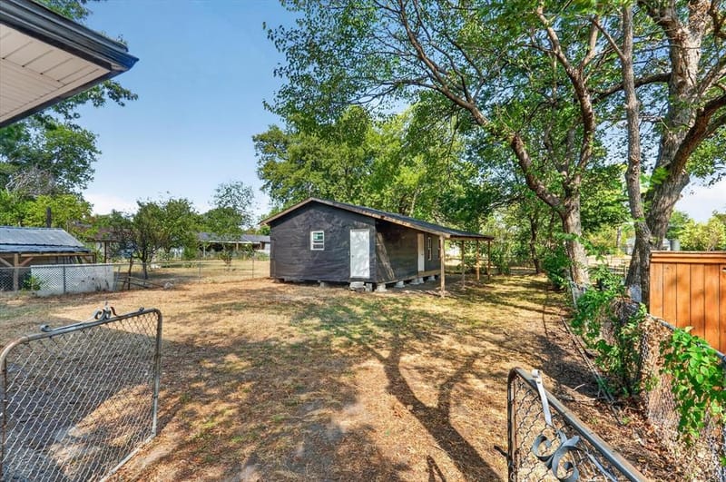 906 N Catherine Street, Terrell TX 75160 - Photo 20