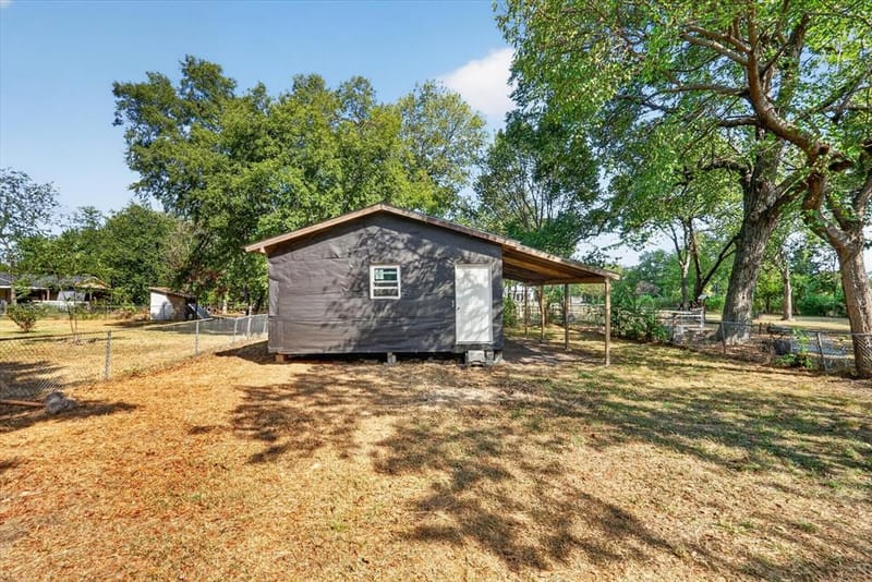 906 N Catherine Street, Terrell TX 75160 - Photo 25
