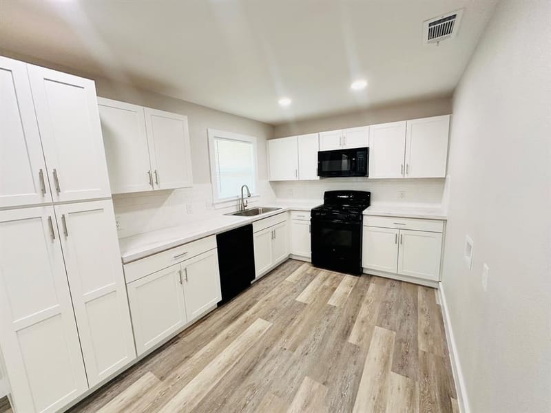 2116 Pinecrest Drive, Tyler TX 75701 - Photo 22