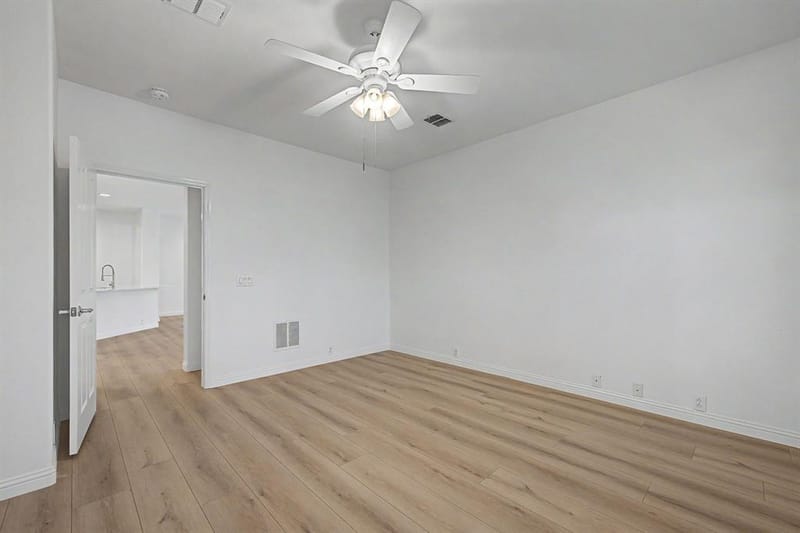 7881 Hogan Court, Frisco TX 75036 - Photo 12