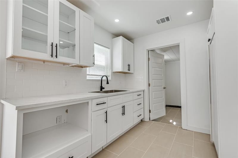 412 E 8th Street, Irving TX 75060 - Photo 13