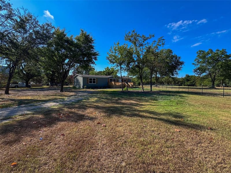256 County Road 3101, Greenville TX 75402 - Photo 26