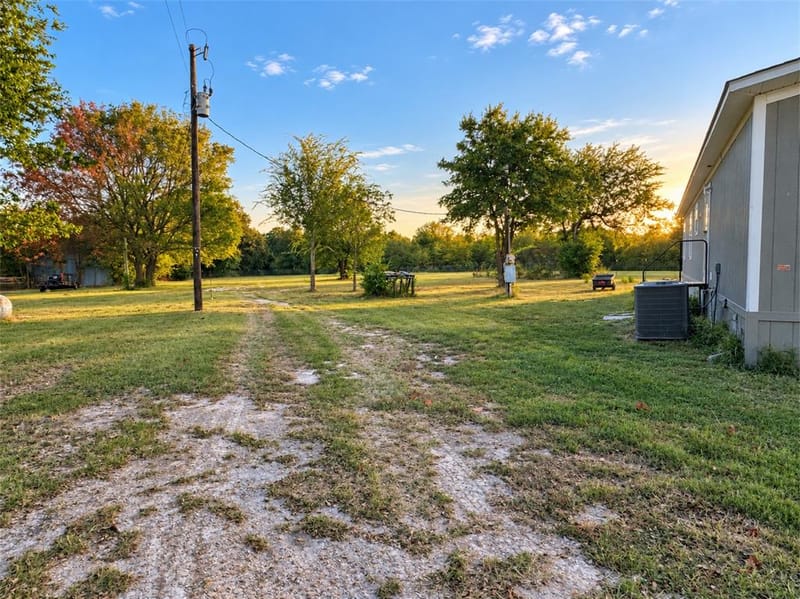 256 County Road 3101, Greenville TX 75402 - Photo 32