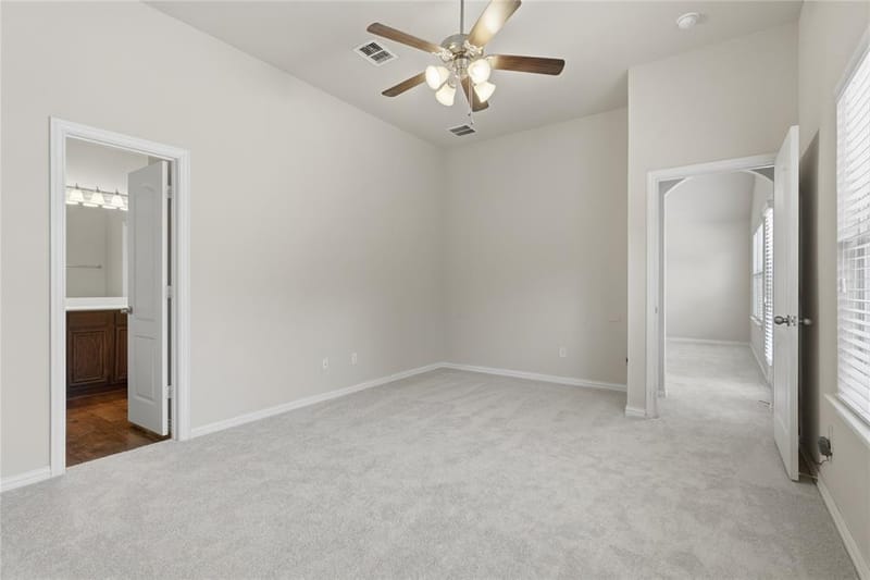 1509 Sierra Estate Trail, Fort Worth TX 76119 - Photo 9