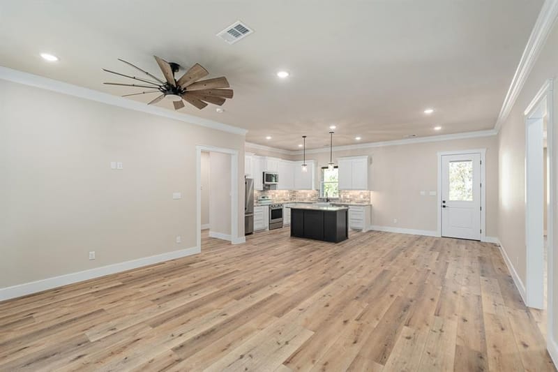 128 Autumn Wood Trail, Gun Barrel City TX 75156 - Photo 6