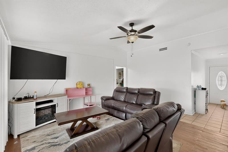2038 Lamont Drive, Garland TX 75040 - Photo 3