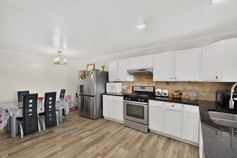 2038 Lamont Drive, Garland TX 75040 - Photo 4