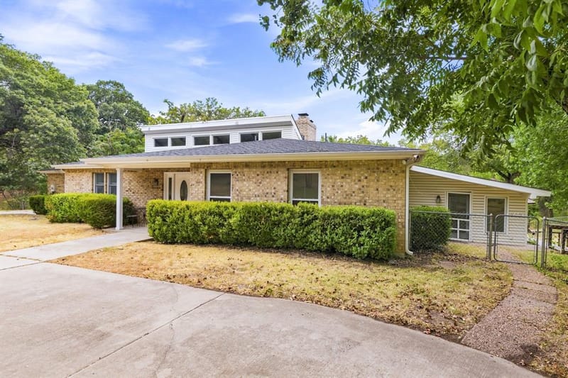 6049 W Red Bird Lane, Dallas TX 75236