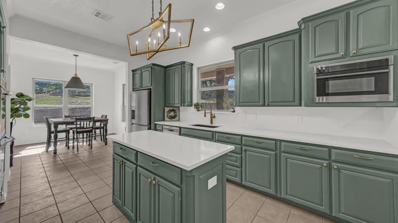 381 Creek Bend Drive, Aledo TX 76008 - Photo 13