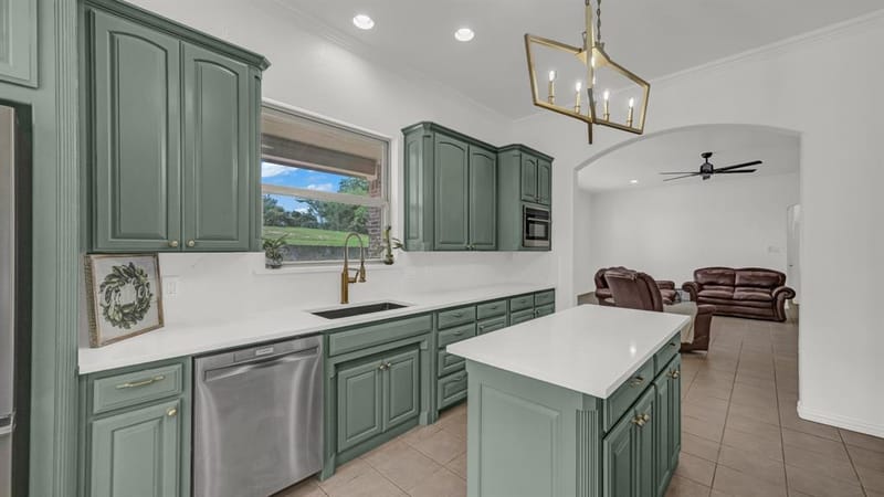 381 Creek Bend Drive, Aledo TX 76008 - Photo 14