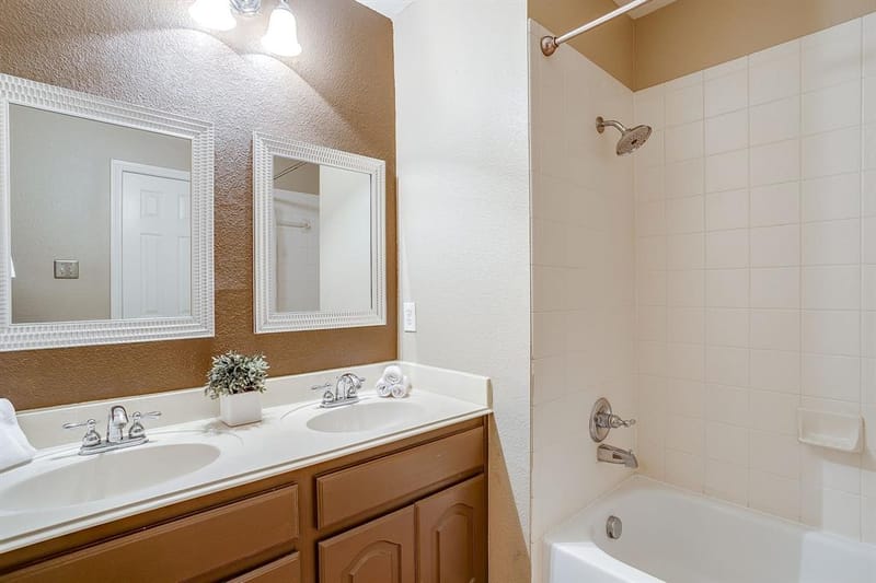 9017 Silsby Drive, Fort Worth TX 76244 - Photo 30