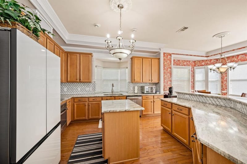 5549 Mountain Valley Drive, The Colony TX 75056 - Photo 4