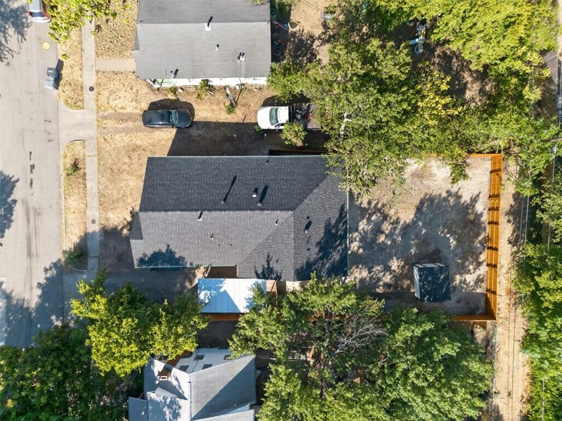 1007 Winston Street, Dallas TX 75208 - Photo 30