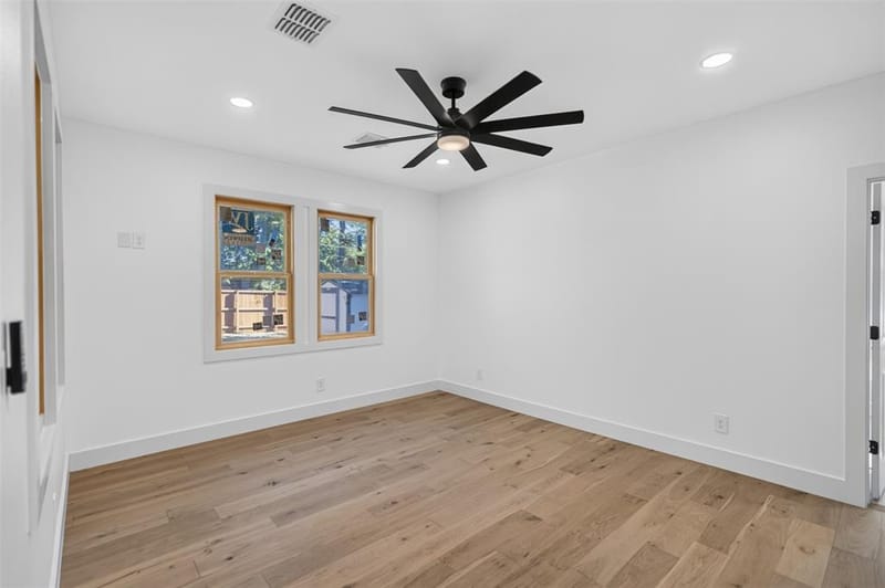 1007 Winston Street, Dallas TX 75208 - Photo 14