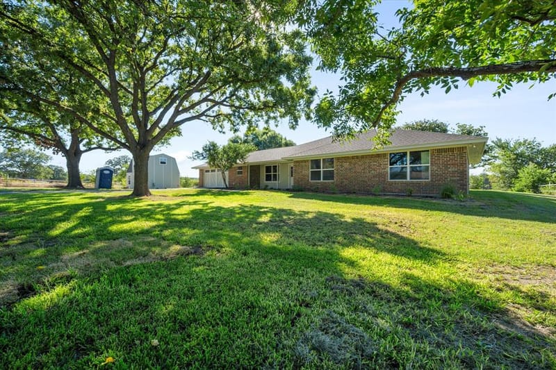 6809 Norris Circle, Weatherford TX 76087 - Photo 3