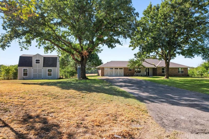 6809 Norris Circle, Weatherford TX 76087