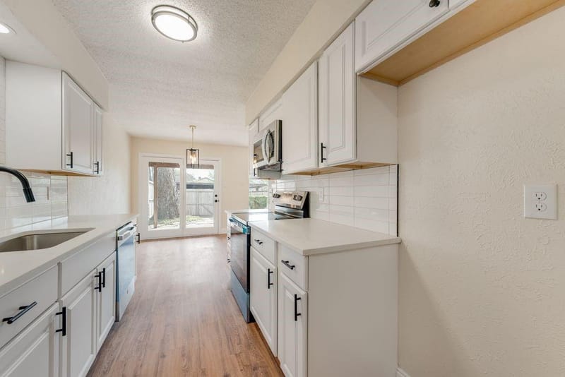 4816 Redwood Drive, Garland TX 75043 - Photo 16