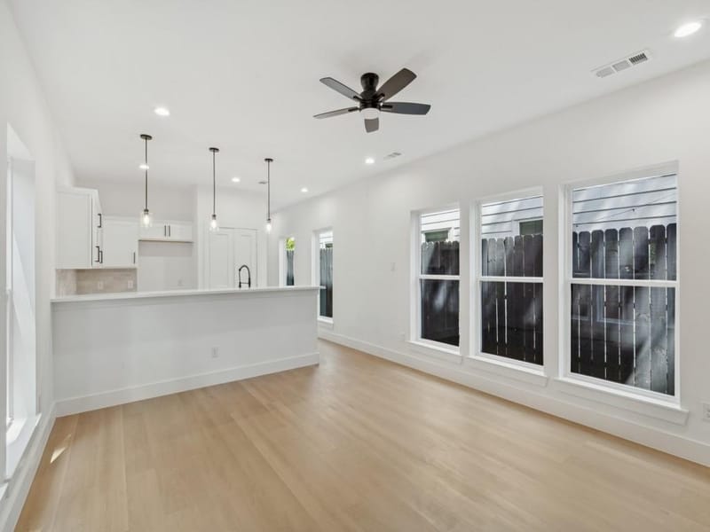 2206 Dyson Street, Dallas TX 75215 - Photo 9