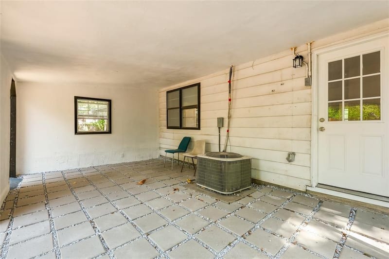 702 Jonathan Lane, Arlington TX 76010 - Photo 26