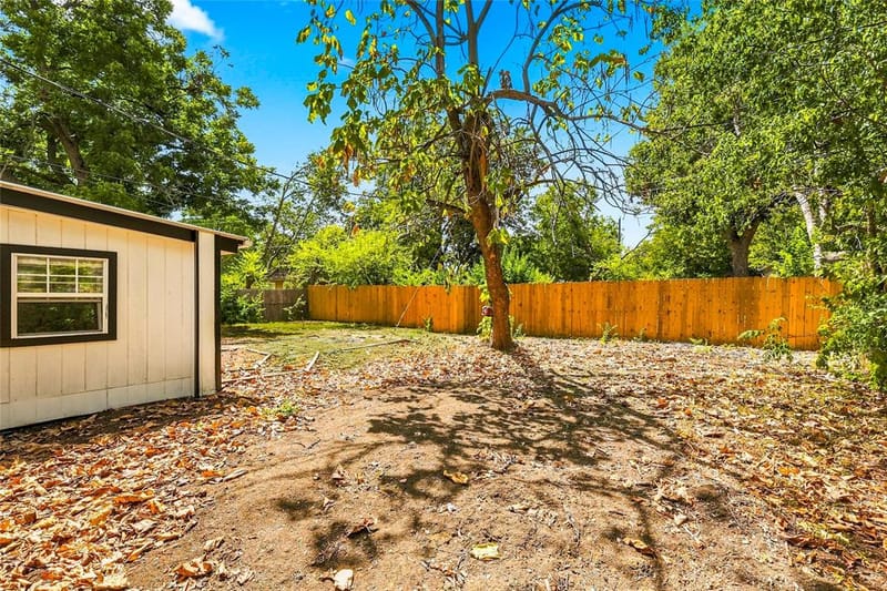 702 Jonathan Lane, Arlington TX 76010 - Photo 33