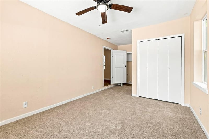 702 Jonathan Lane, Arlington TX 76010 - Photo 15