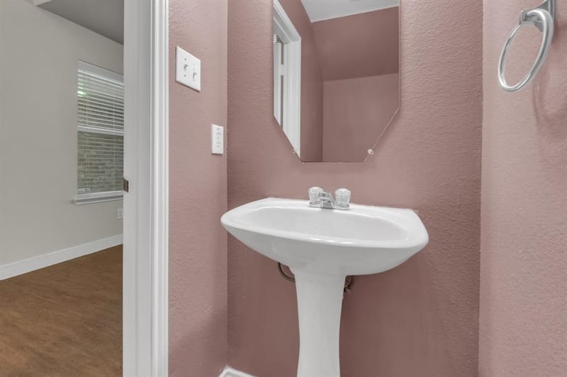 3517 Apple Valley Way, Dallas TX 75227 - Photo 13