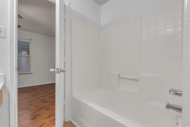 3517 Apple Valley Way, Dallas TX 75227 - Photo 12