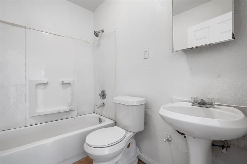 2021 Gurley Avenue, Waco TX 76706 - Photo 14