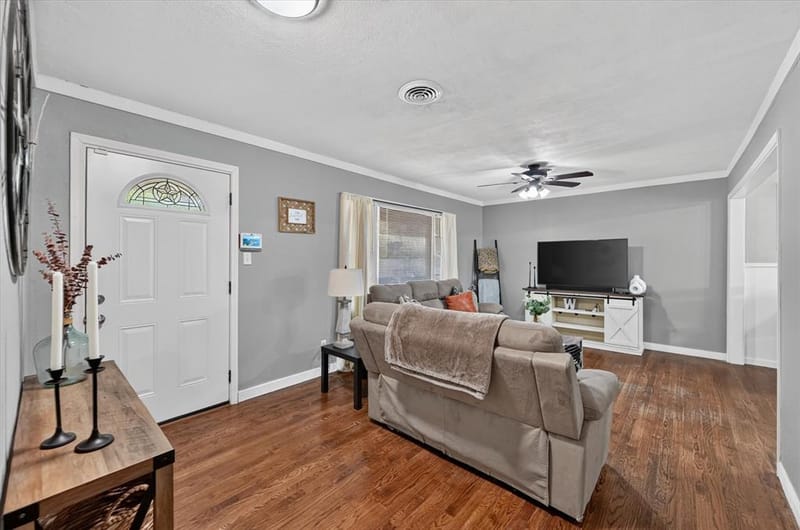 15 Page Street, Hurst TX 76053 - Photo 3